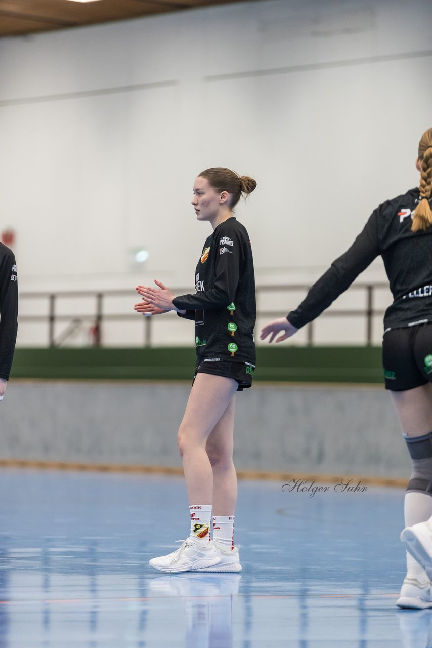 Bild 31 - wBJ TSV Ellerbek - TSV Uetersen : Ergebnis: 15:10